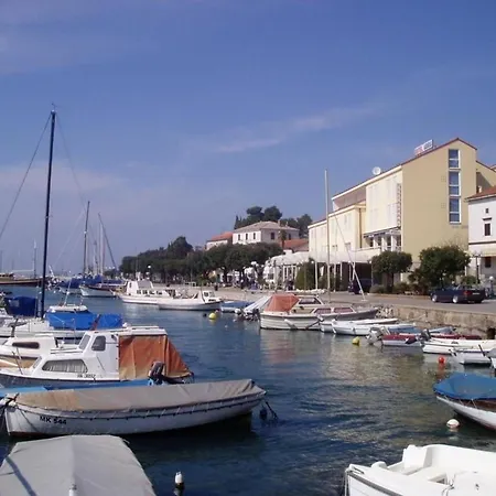 Apartamento Fuer 2 Personen Ca 32 Qm In Milcetici, Kvarner Bucht Krk - B58170 Malinska